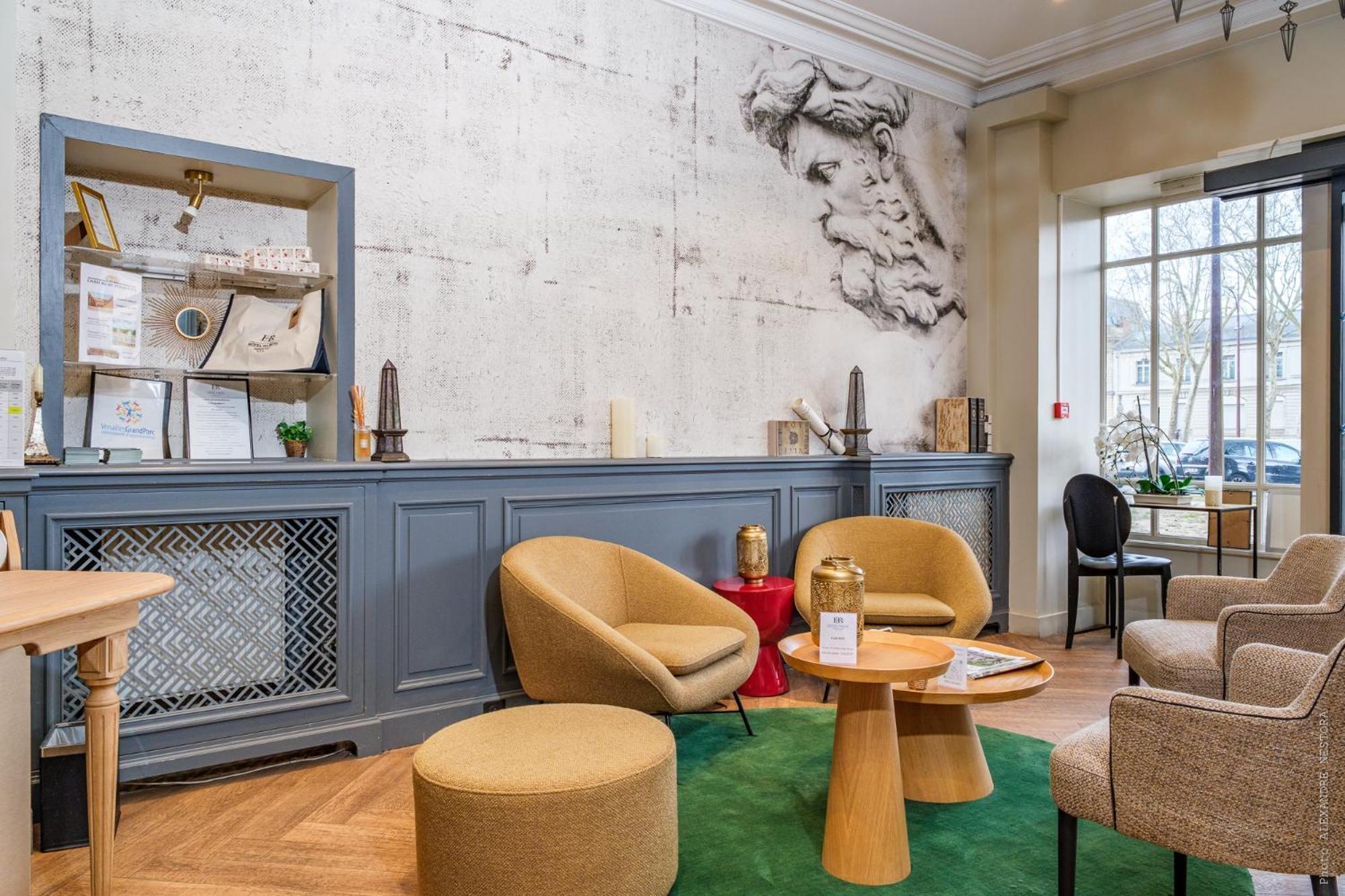 A L'Hotel Des Roys Versailles Eksteriør billede